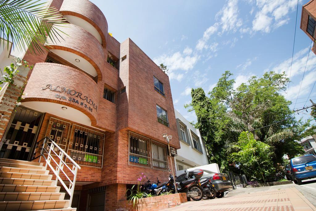 San Fernando Suite 201 - Livin Colombia กาลี ภายนอก รูปภาพ